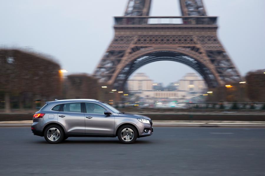  Borgward BX7 2016 года  (фото 21 из 29)